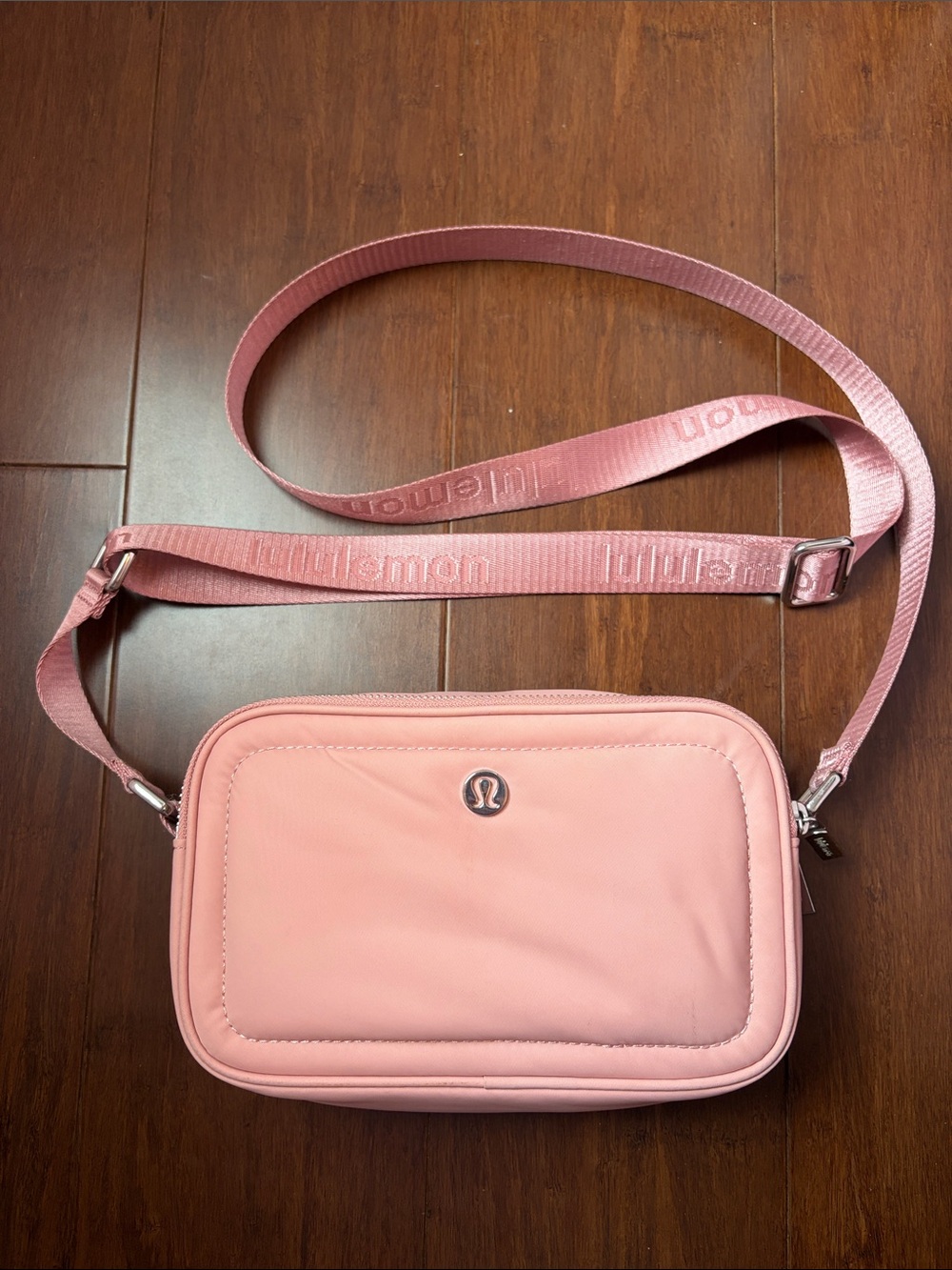lululemon Crossbody Camera Bag - Pink